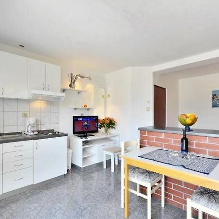 Studio Apartments 4 Two Бол Екстер'єр фото