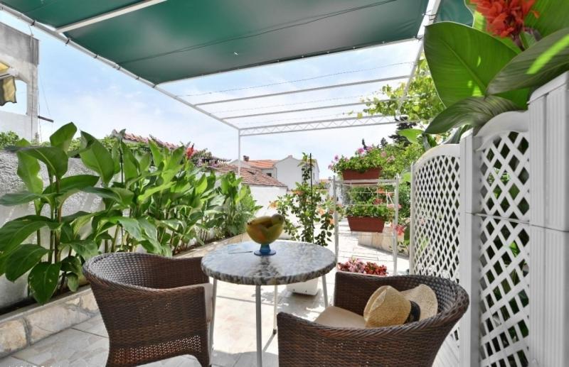 Studio Apartments 4 Two Бол Екстер'єр фото