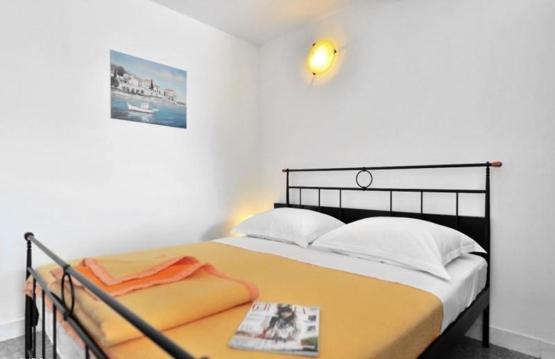 Studio Apartments 4 Two Бол Екстер'єр фото