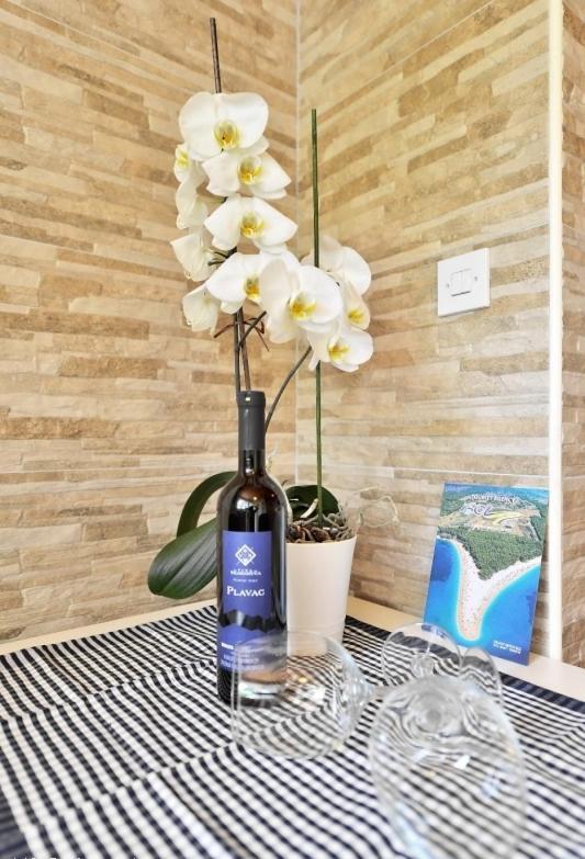 Studio Apartments 4 Two Бол Екстер'єр фото