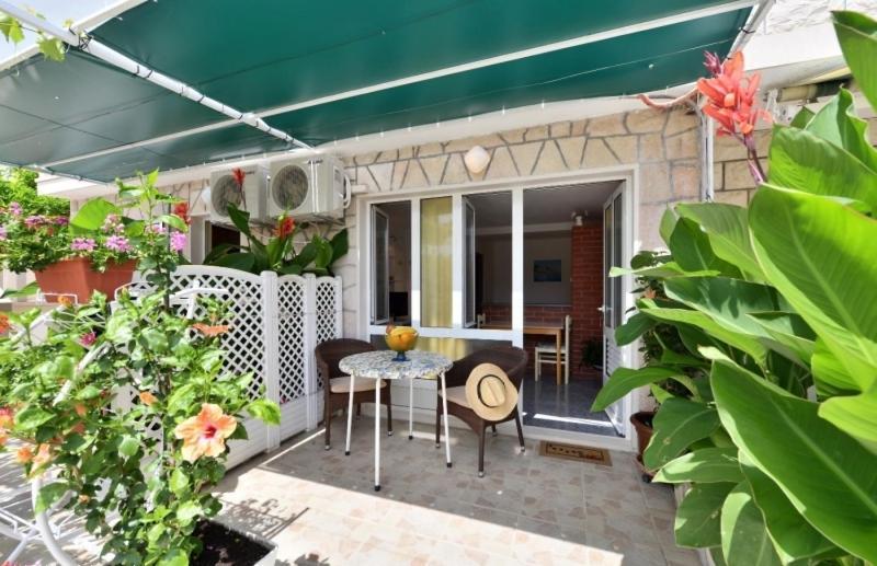 Studio Apartments 4 Two Бол Екстер'єр фото